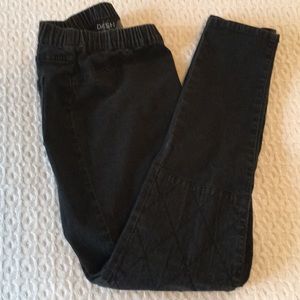 Dash K Kardashian Black Denim Comfort Waist Jeans